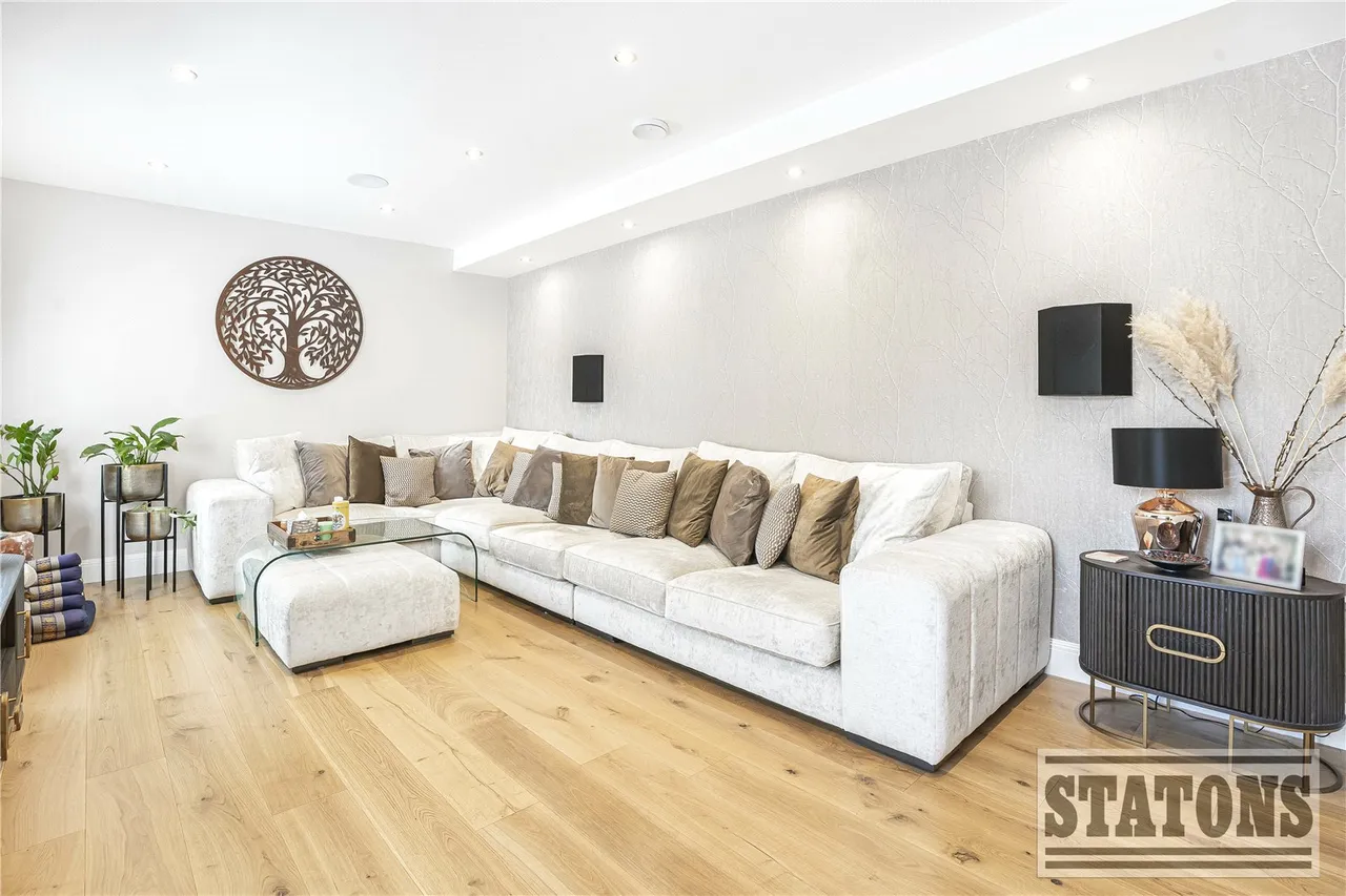 Fairgreen, Hadley Wood, EN4 0QS, photo 12