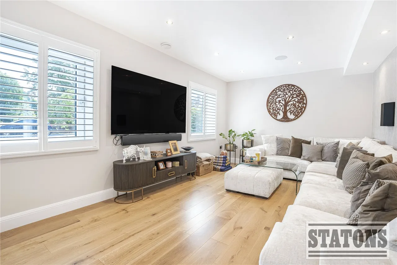 Fairgreen, Hadley Wood, EN4 0QS, photo 11