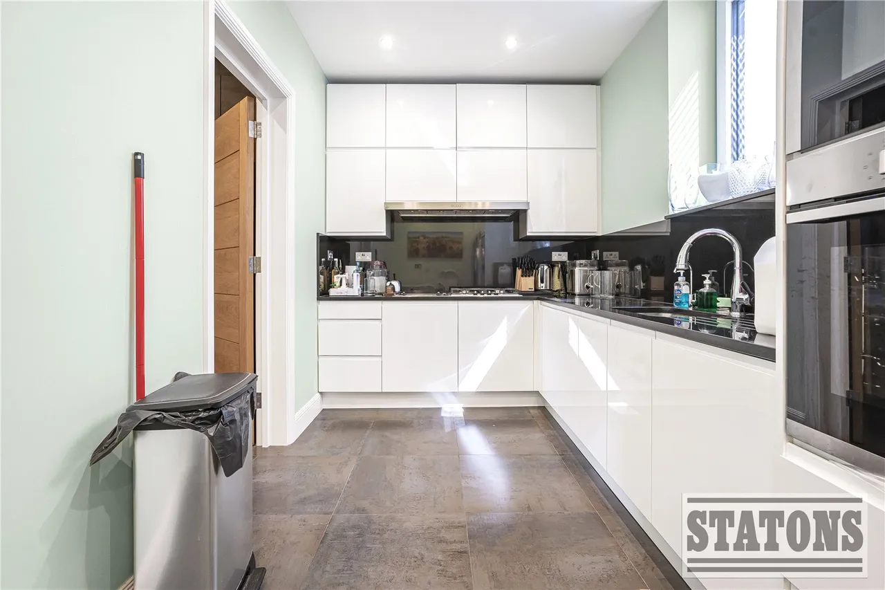 Fairgreen, Hadley Wood, EN4 0QS, photo 23