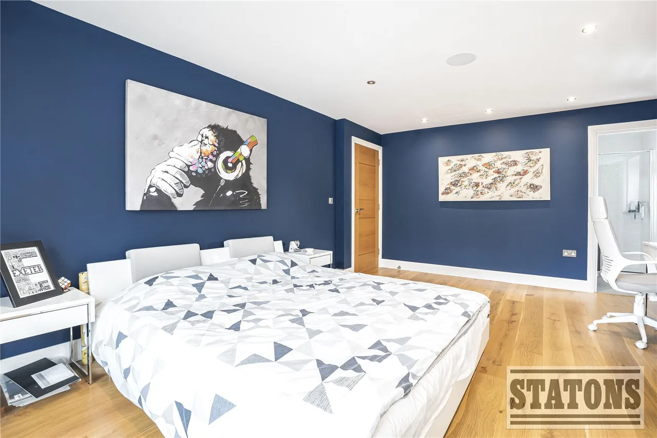 Fairgreen, Hadley Wood, EN4 0QS, photo 29
