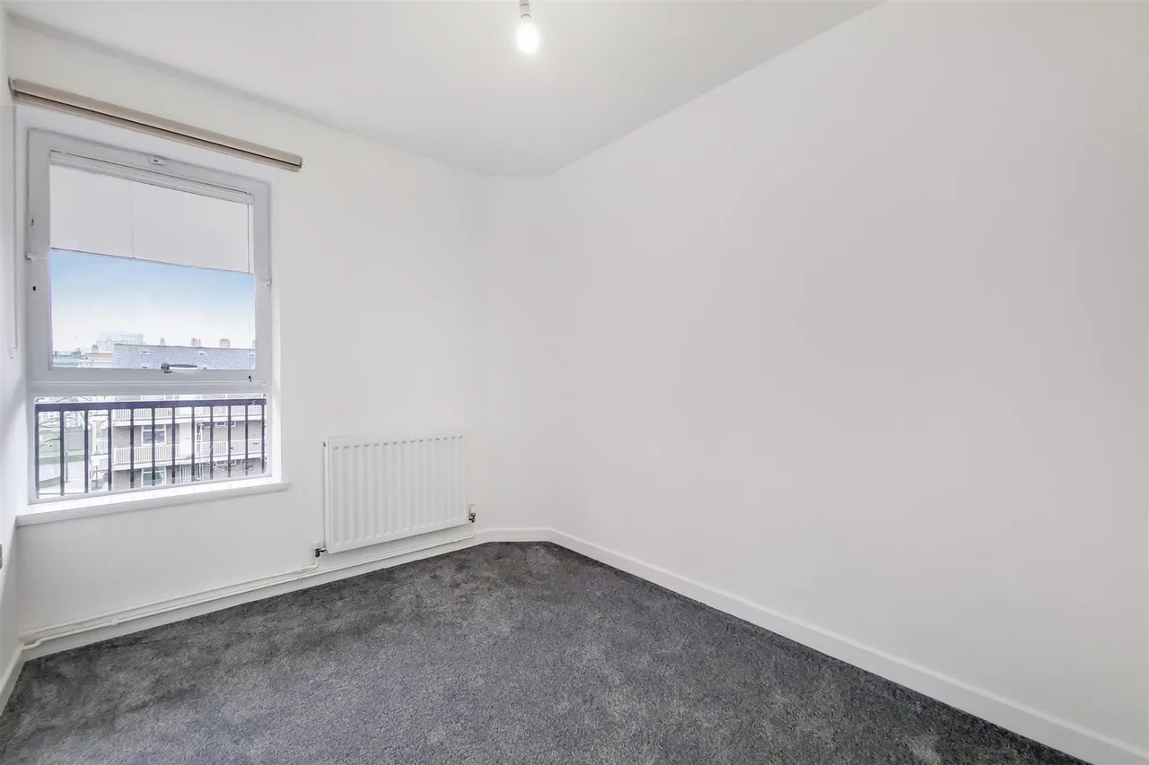 Strafford Street, Canary Wharf, E14, photo 9