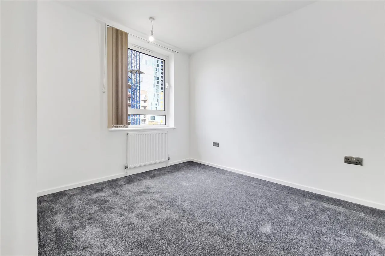Strafford Street, Canary Wharf, E14, photo 7