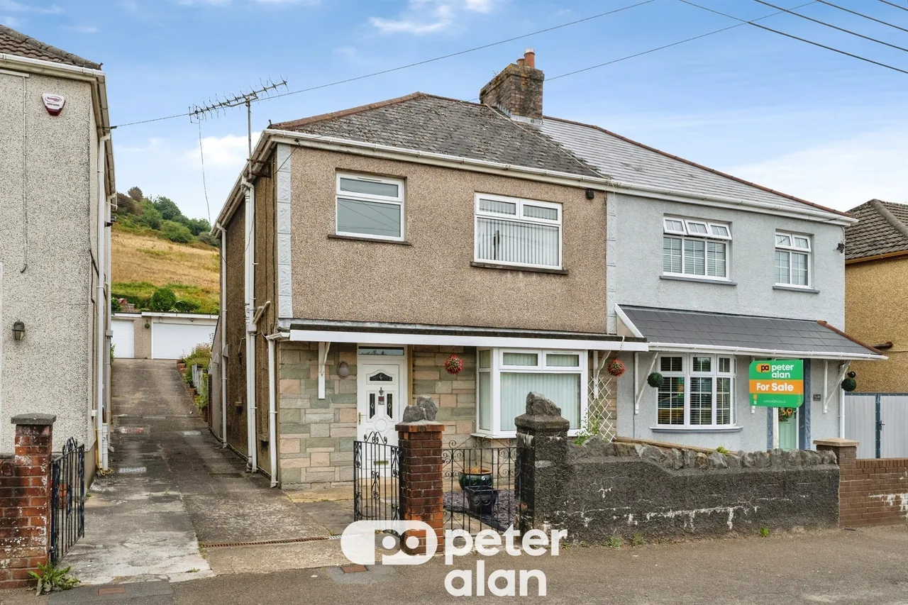 Old Road, Neath, SA11, photo 20