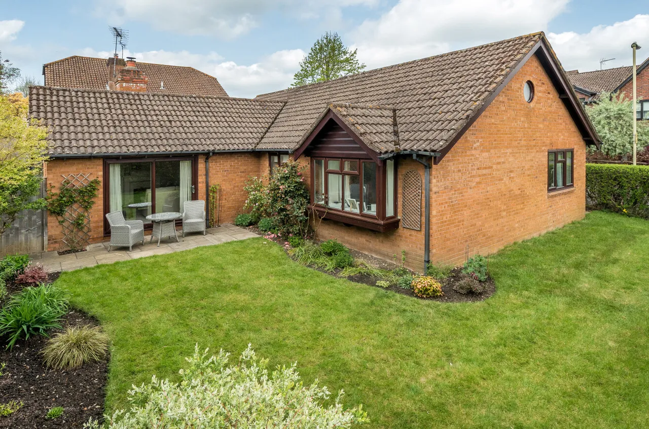 Old Cottage Close, West Wellow, SO51, photo 7