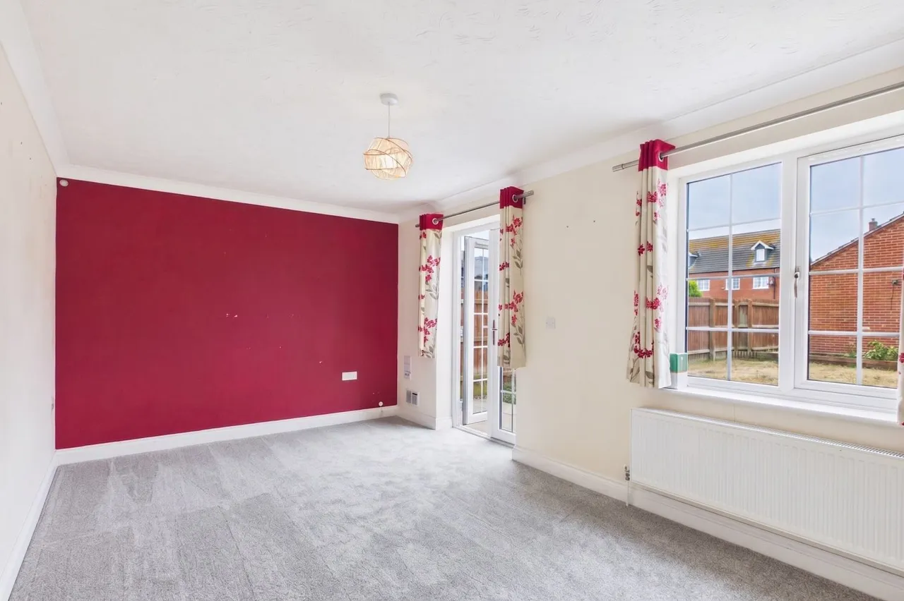 Bluebell Close, Spalding, PE11, photo 7