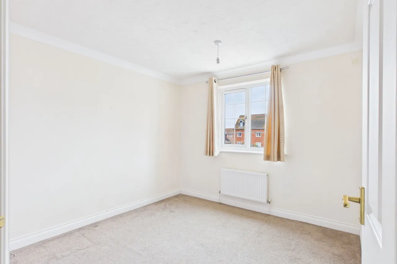 Bluebell Close, Spalding, PE11, photo 11