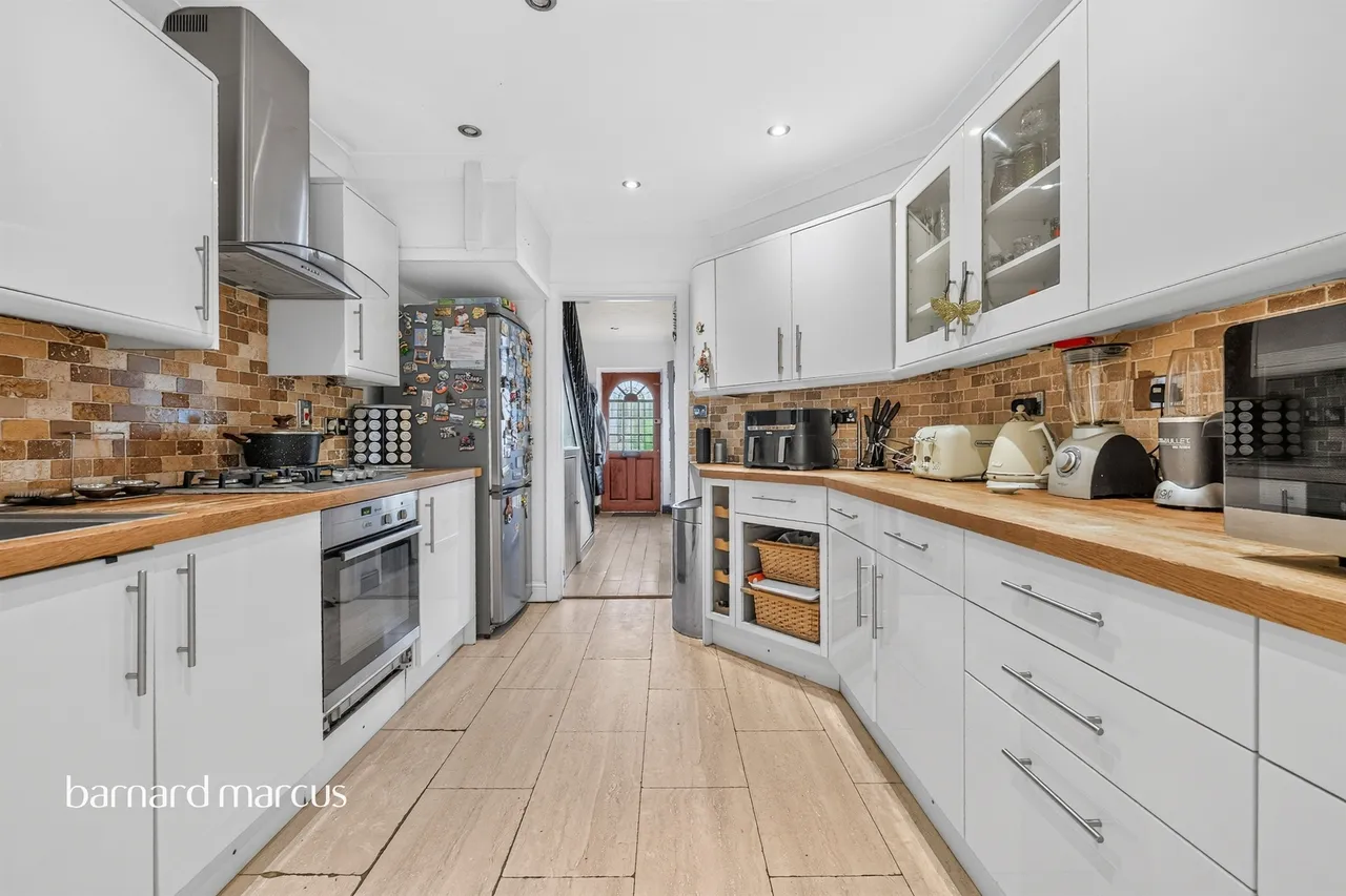 Croham Valley Road, South Croydon, CR2, photo 3