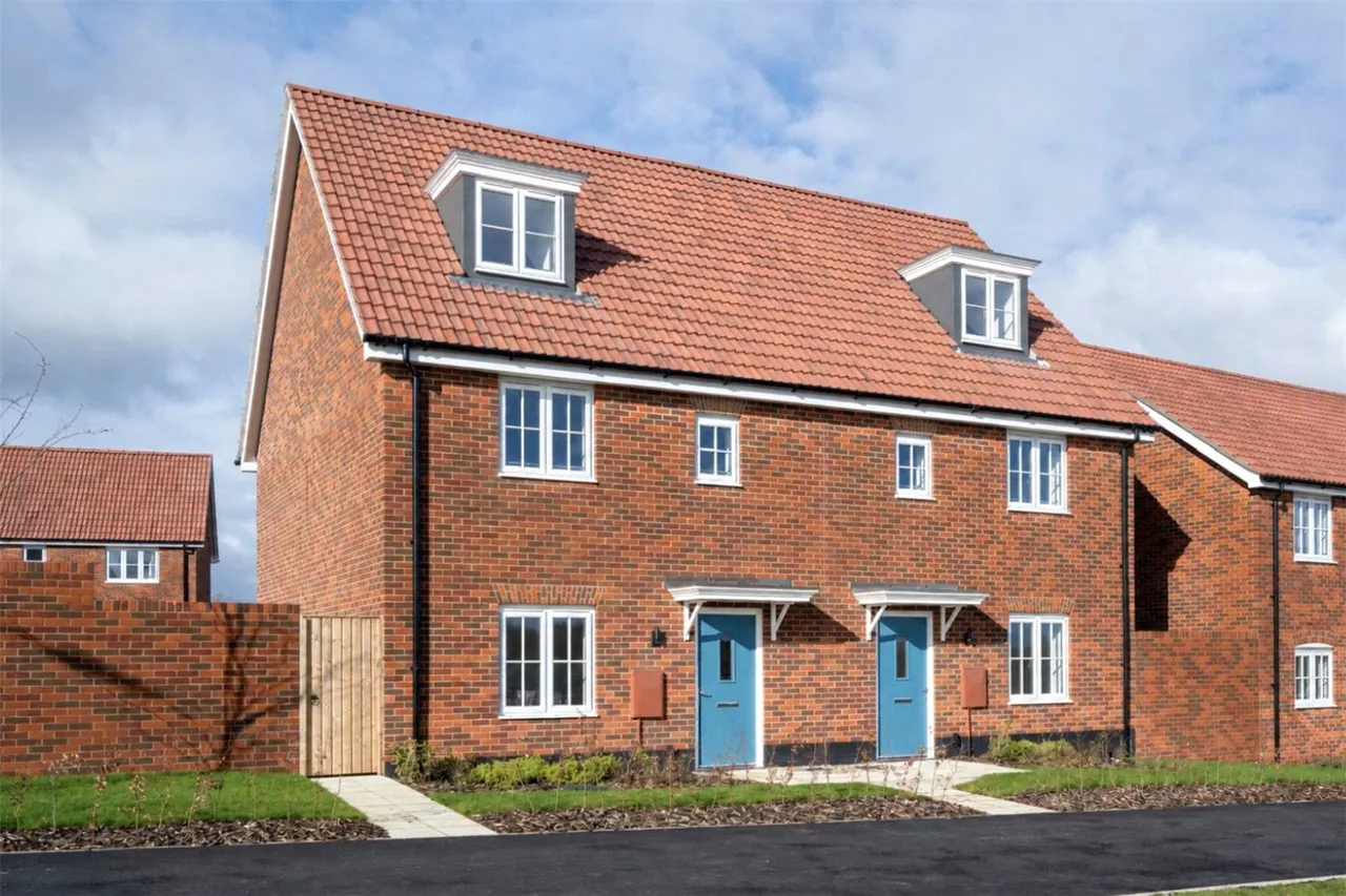 3 bed house for sale, Sicklesmere Road, Bury St Edmunds, IP33