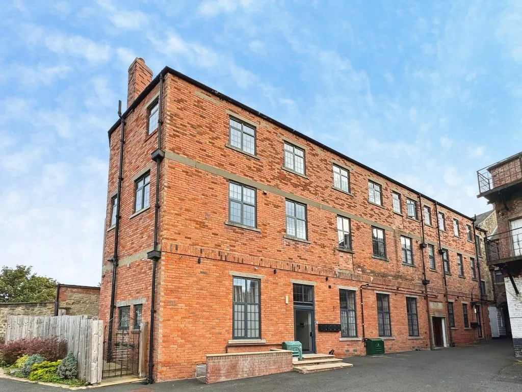 2 bed letting to rent, Royal Apartments Hexham NE46 1PQ, NE46