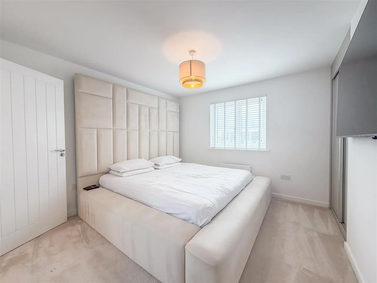 Piper Drive, Glenboig, Coatbridge, ML5 2FY, photo 10