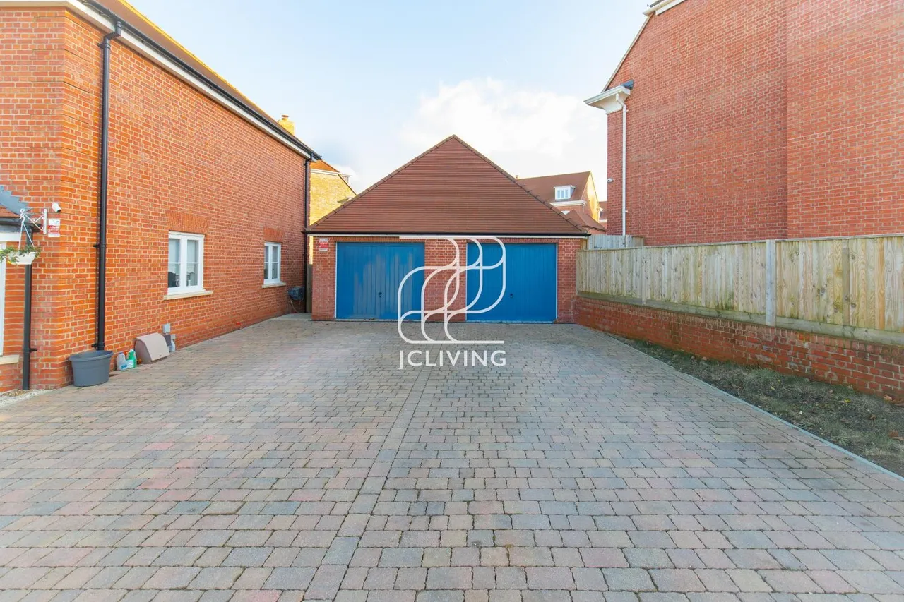 Whistler Drive, Barnet, EN4, photo 31