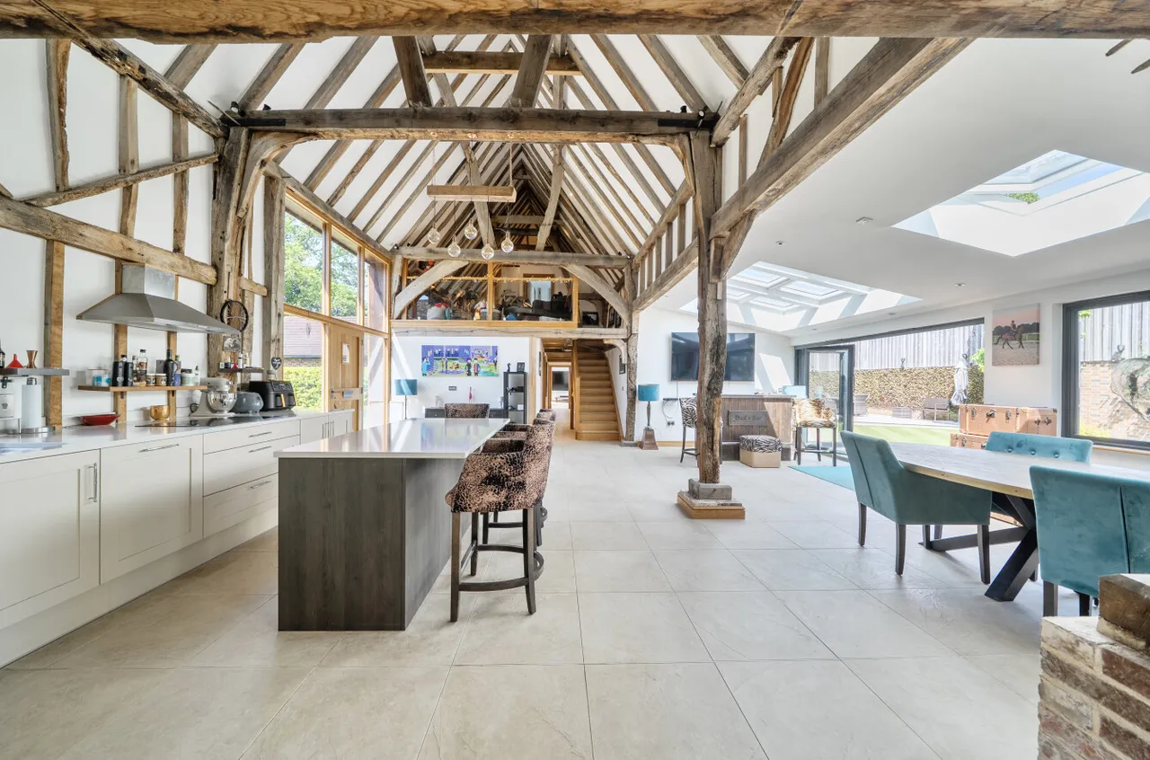 The Old Barn, New House Farm, TN22, photo 3