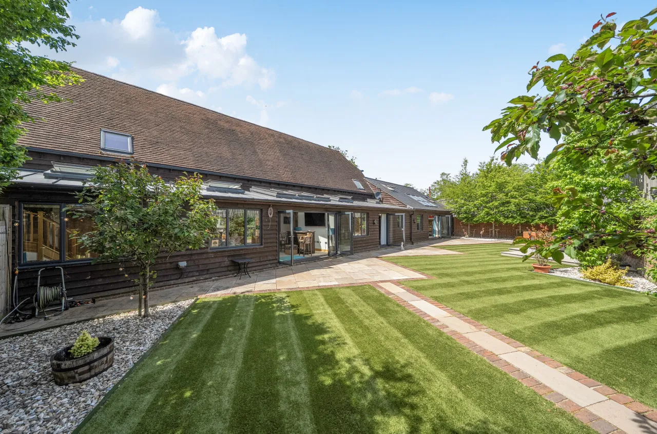 The Old Barn, New House Farm, TN22, photo 20