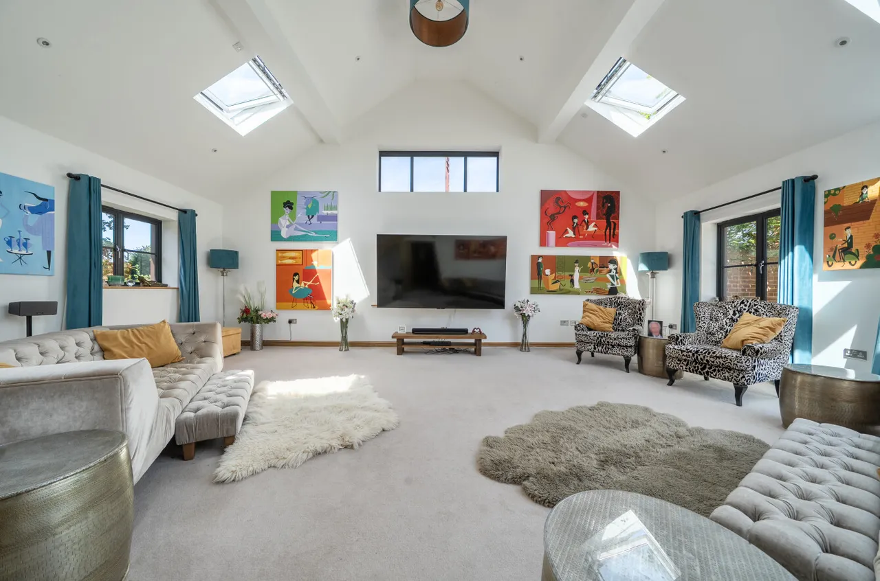 The Old Barn, New House Farm, TN22, photo 9