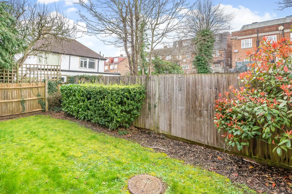Tilbury Close, HA5, photo 9