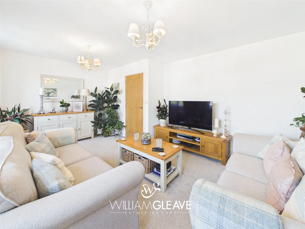 Fron Park Road, Holywell, Flintshire, CH8 7US, photo 6