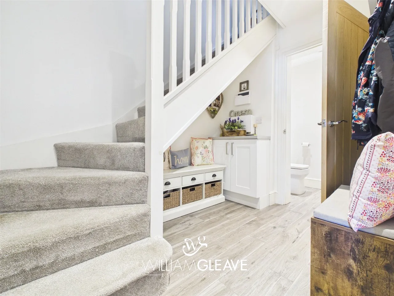 Fron Park Road, Holywell, Flintshire, CH8 7US, photo 9