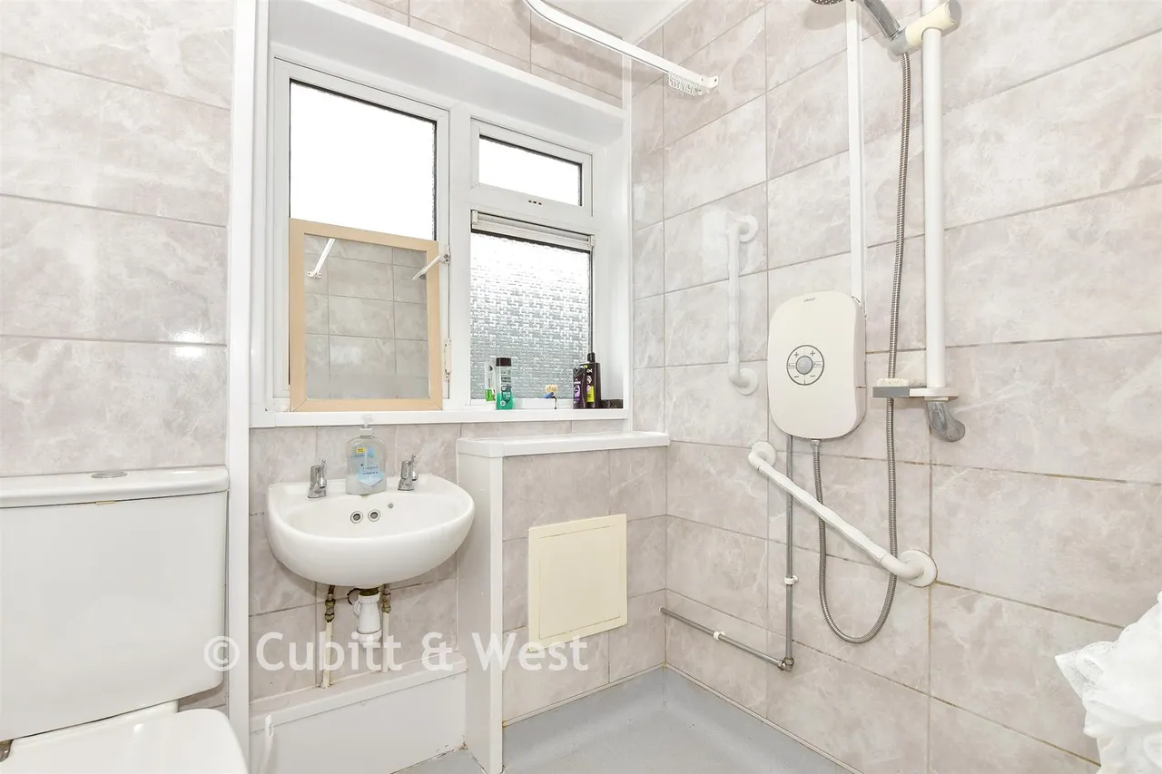 Marldell Close, Havant, PO9, photo 9