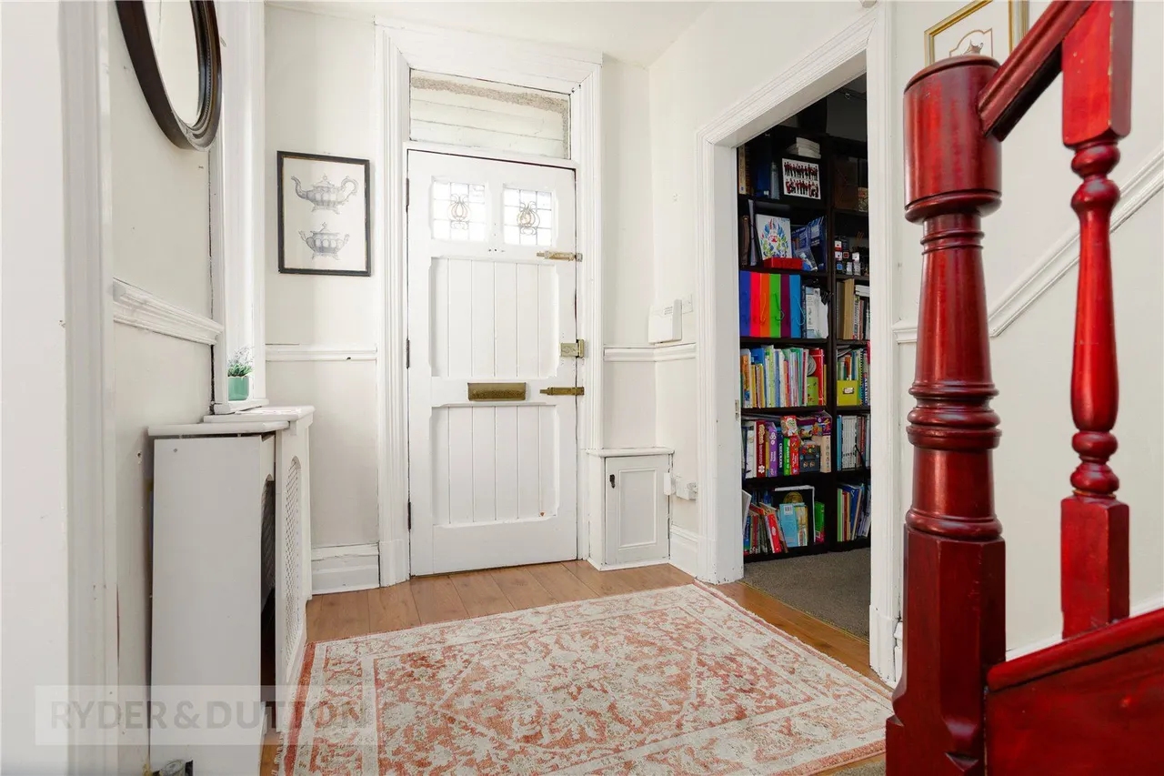 Currier Lane, Ashton-under-Lyne, OL6, photo 11
