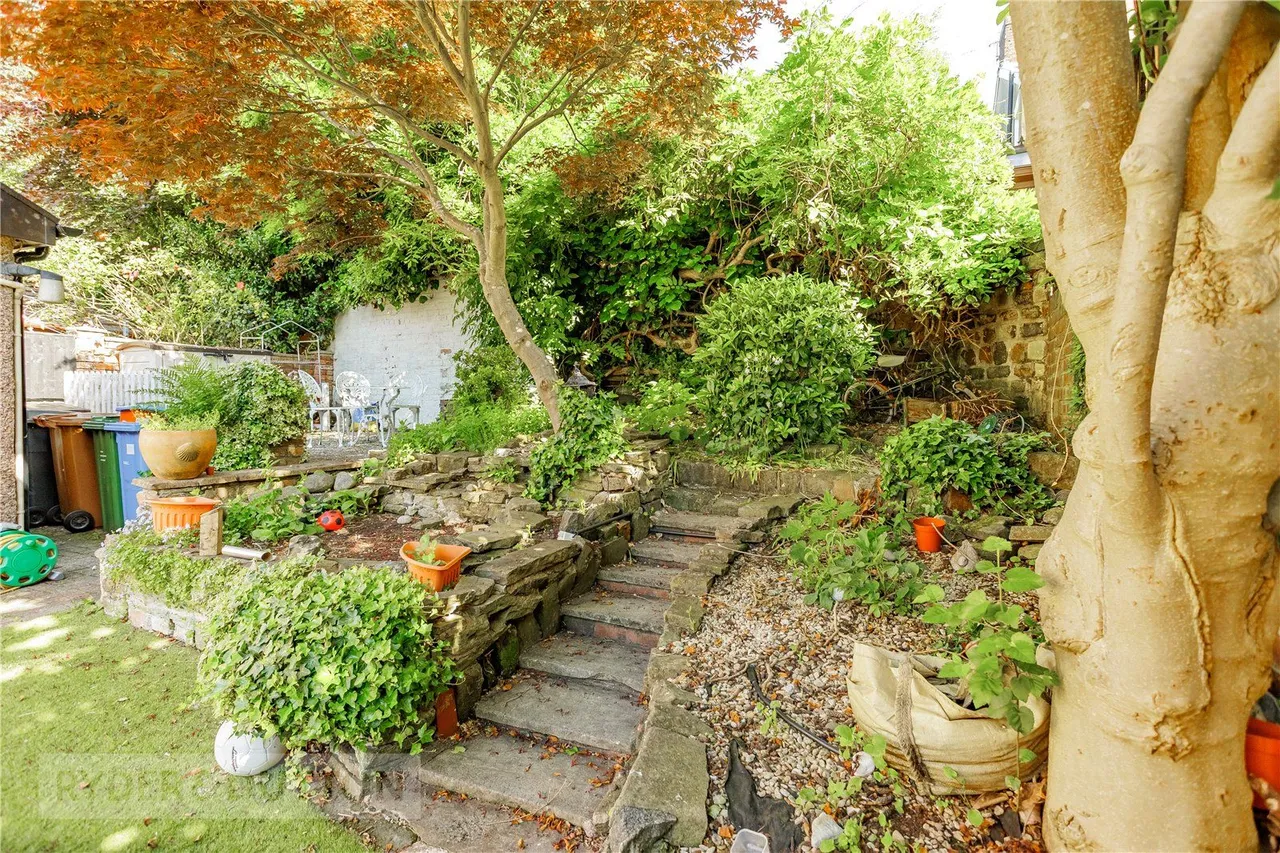 Currier Lane, Ashton-under-Lyne, OL6, photo 31