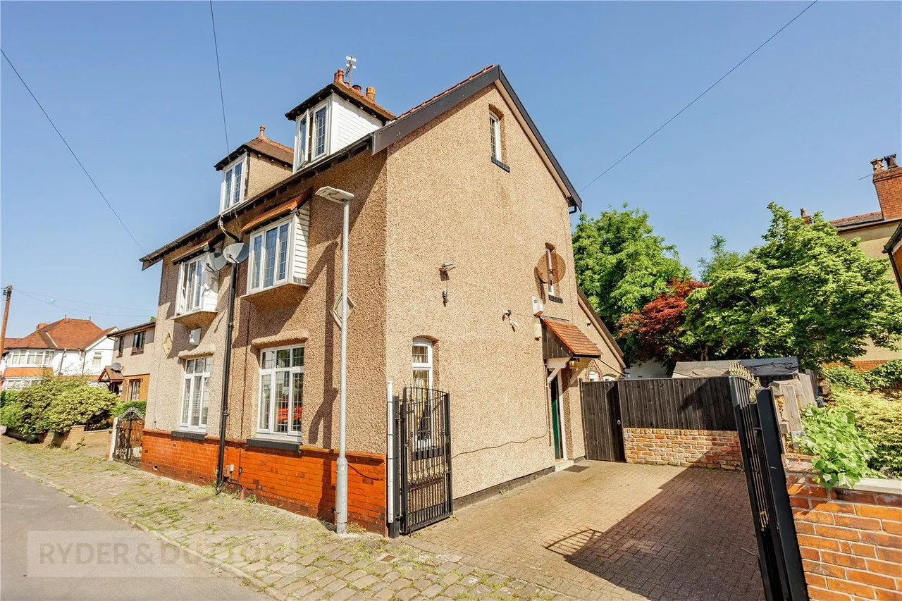 Currier Lane, Ashton-under-Lyne, OL6, photo 34