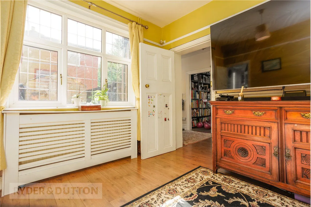 Currier Lane, Ashton-under-Lyne, OL6, photo 8
