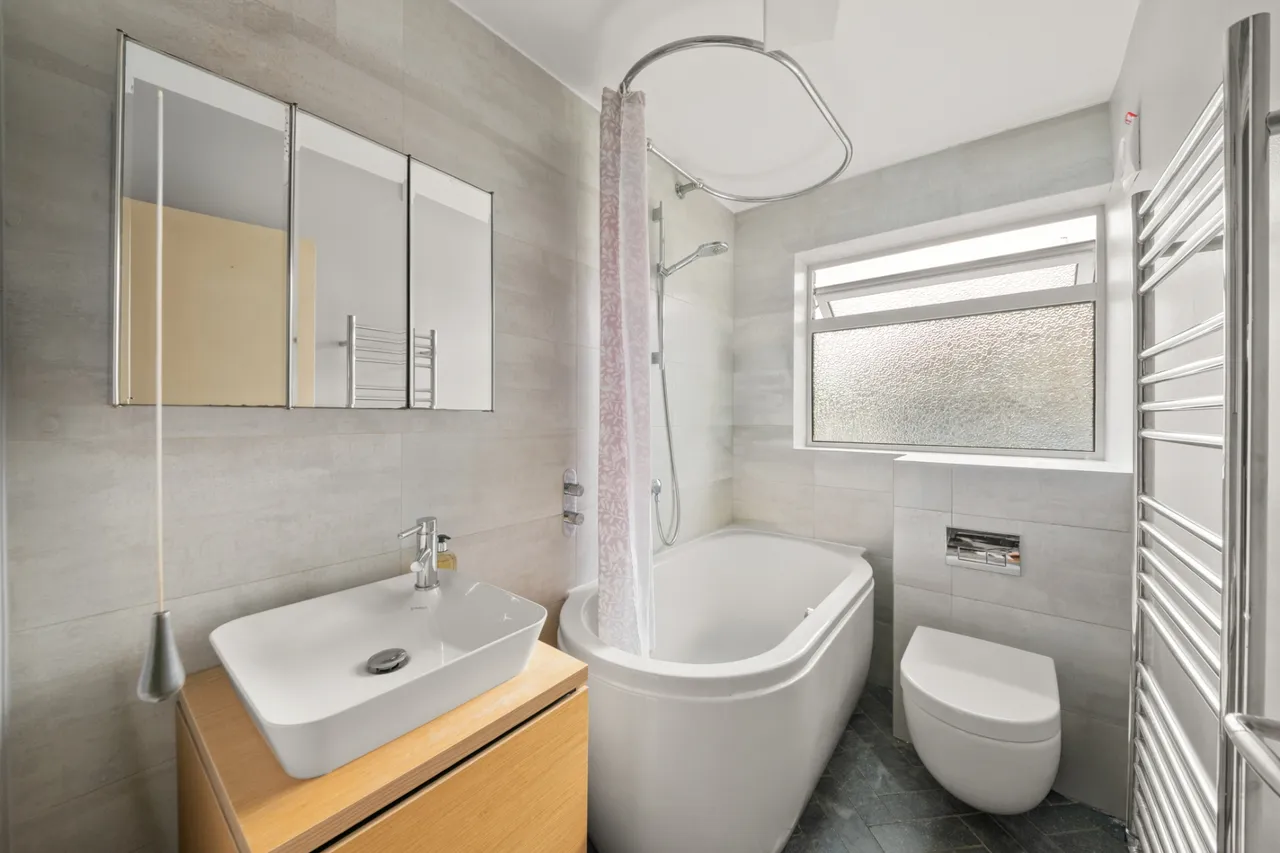 Cambridge Road, Hanwell, W7 3PD, photo 7