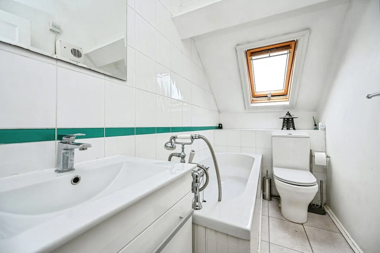 Salisbury Road, Cressington Park, L19, photo 38
