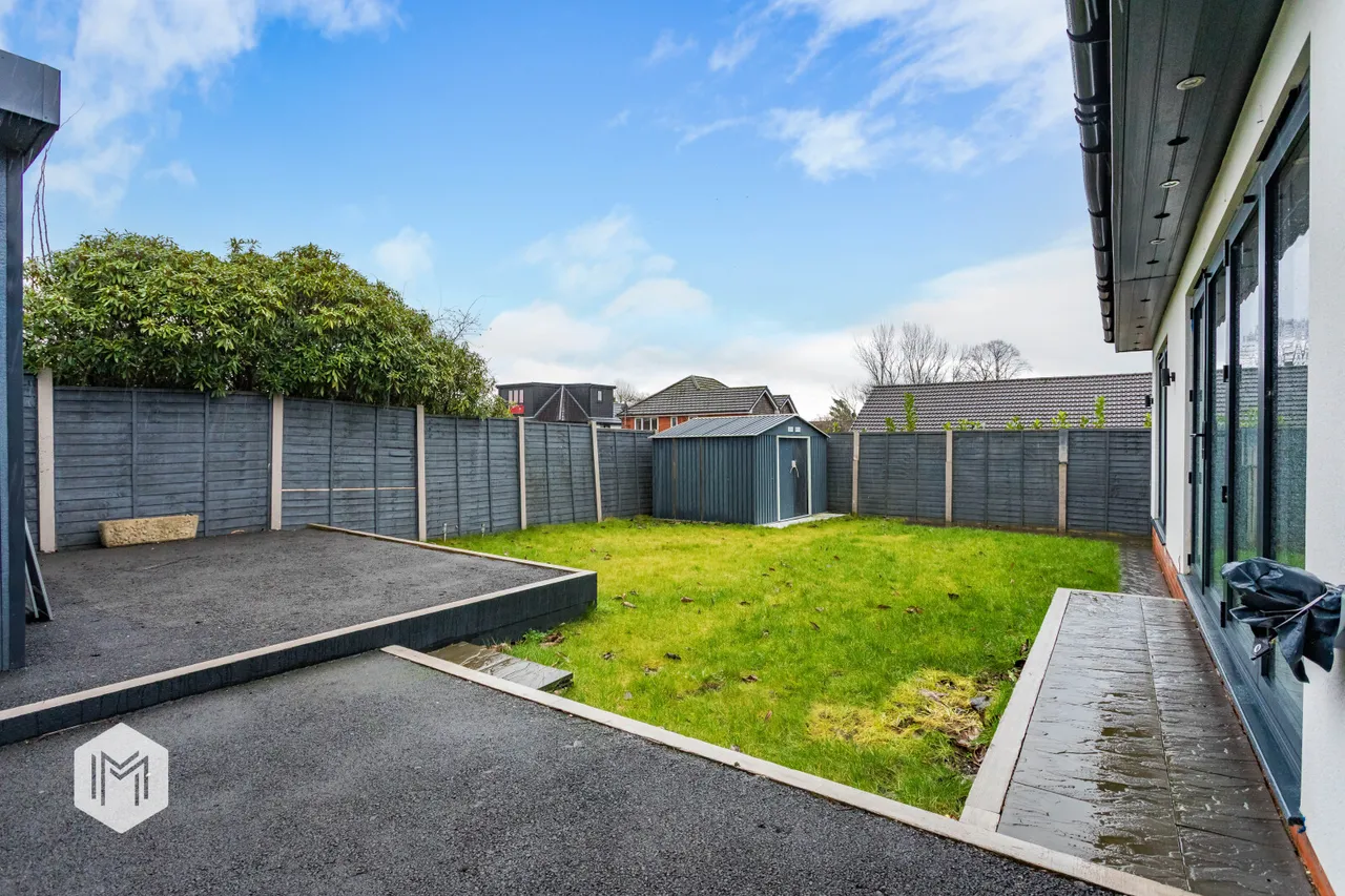 Mile Lane, BURY, Bury, BL8 2DS, photo 28
