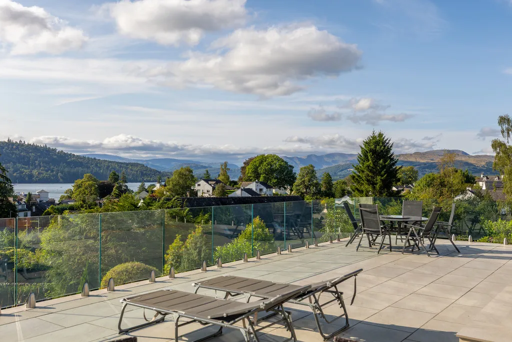 Kendal Road, Bowness on Windermere, photo 2