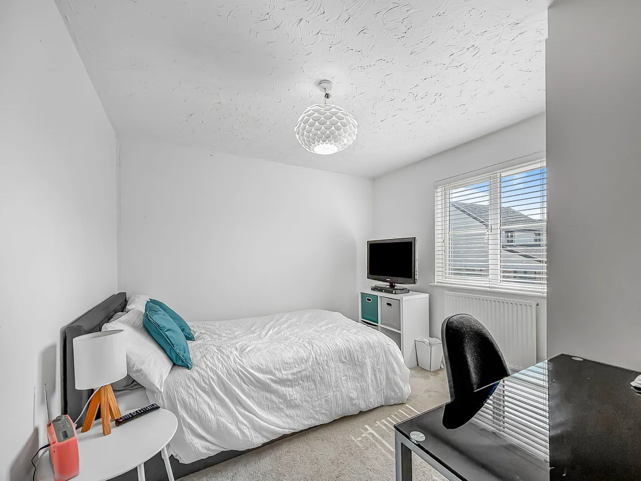 Middle Combe Drive, Roundswell, Barnstaple, North Devon, photo 10