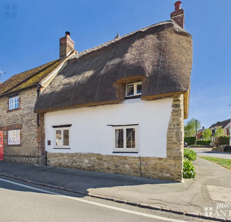 1 Aylesbury Road, Cuddington, Aylesbury, HP18 0BD, photo 17