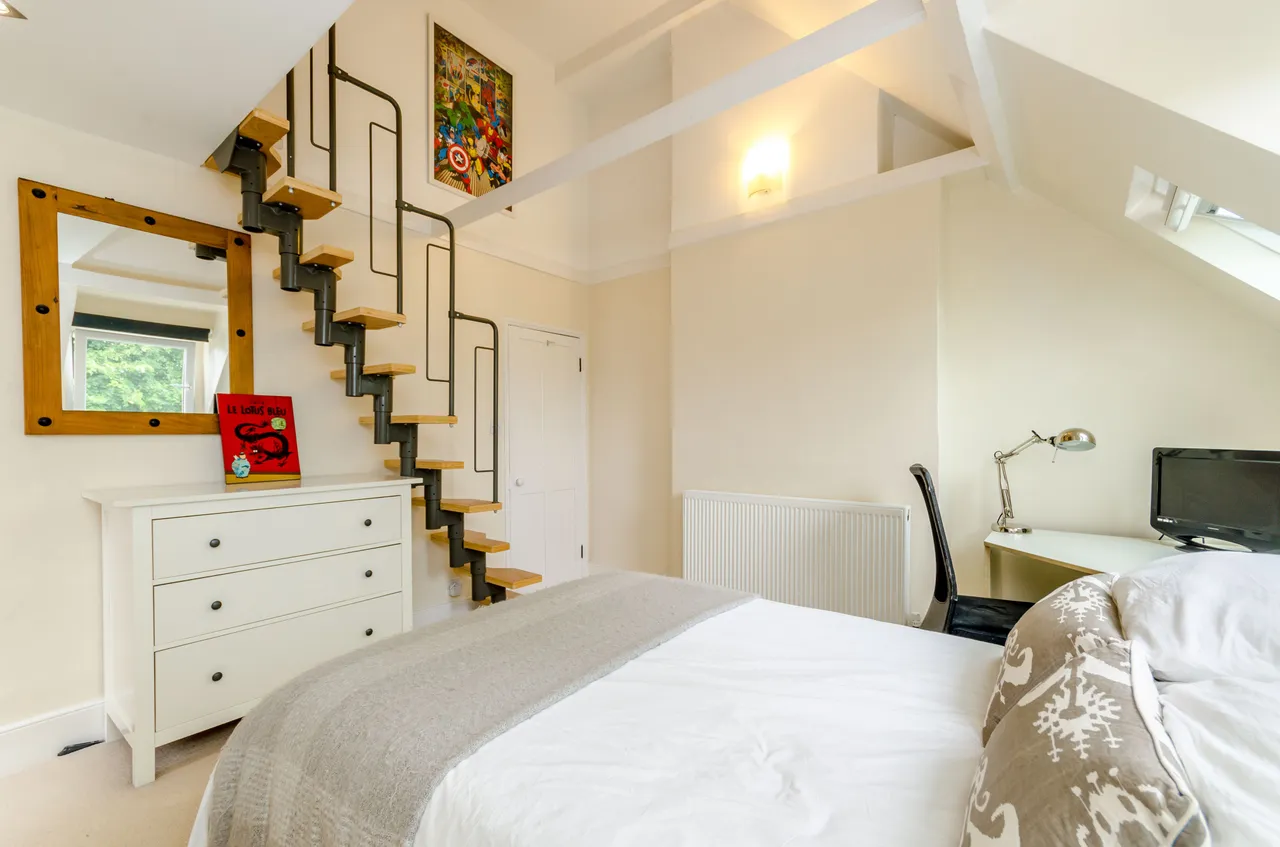 London, SW18, photo 13