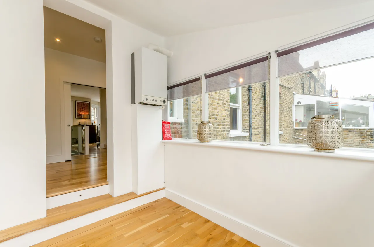 London, SW18, photo 8