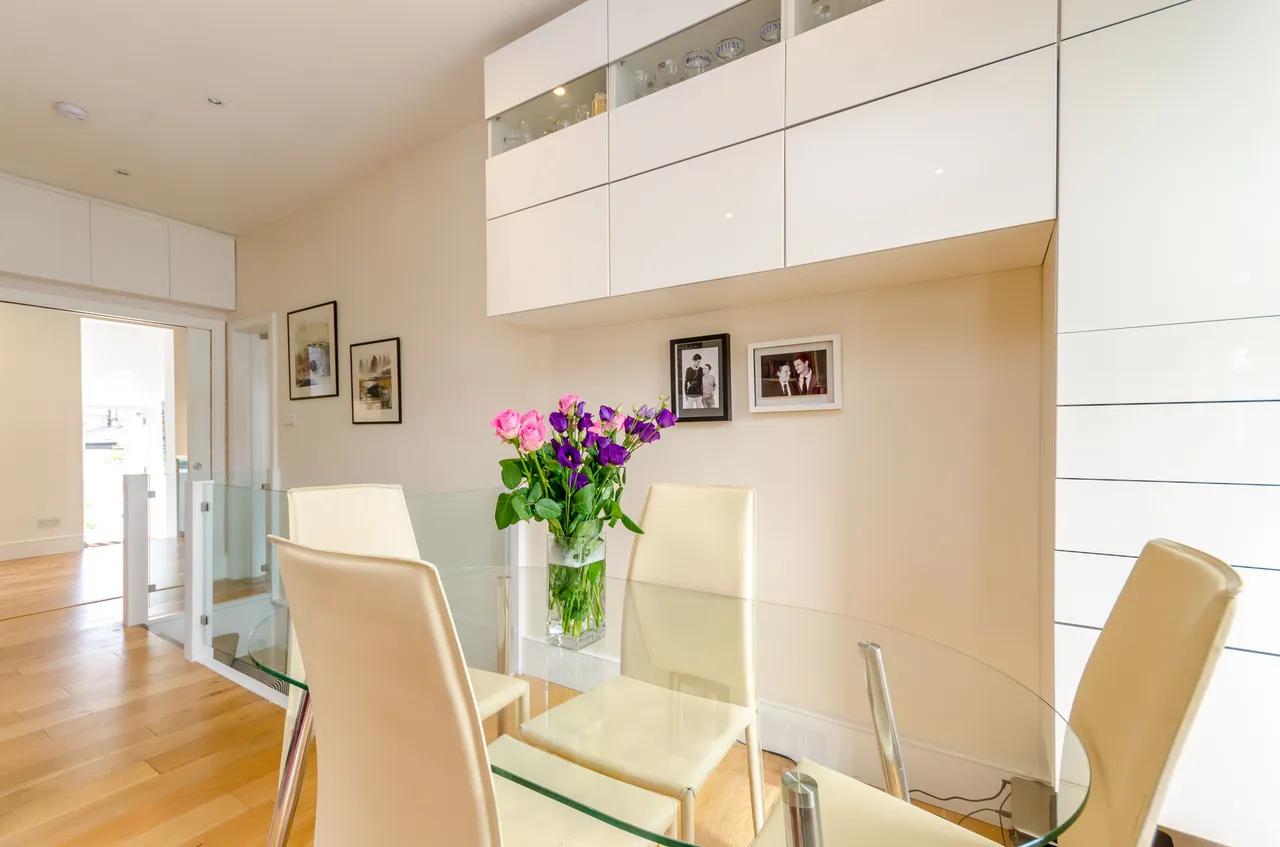 London, SW18, photo 17