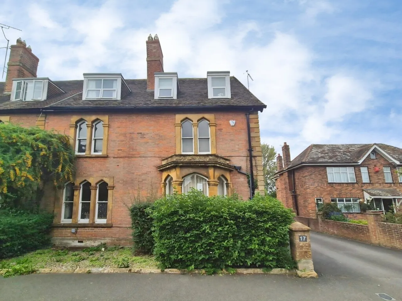 2 bed flat to rent, The Park, Yeovil, BA20