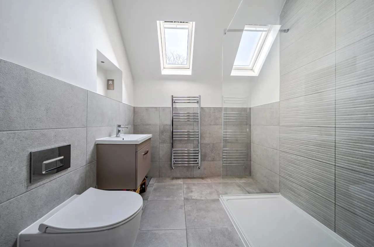 Winchester Road, Botley, SO32, photo 8