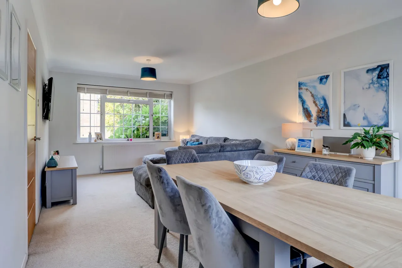 Fallowfield, High Wycombe, HP15, photo 2
