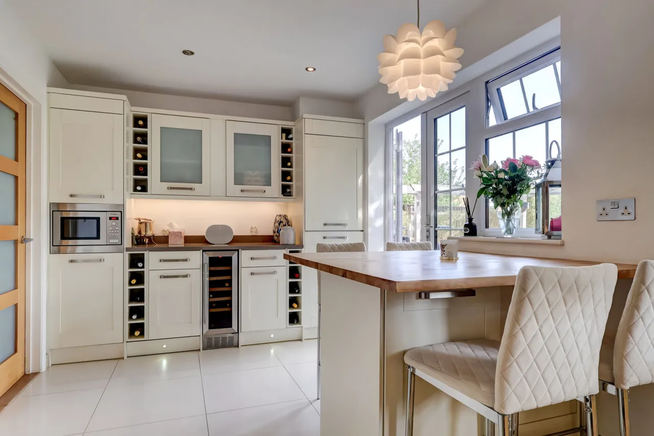 Fallowfield, High Wycombe, HP15, photo 19