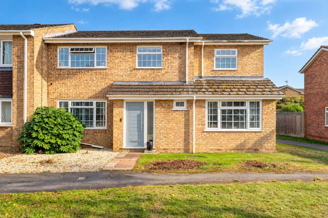 4 bed house for sale, Fallowfield, High Wycombe, HP15