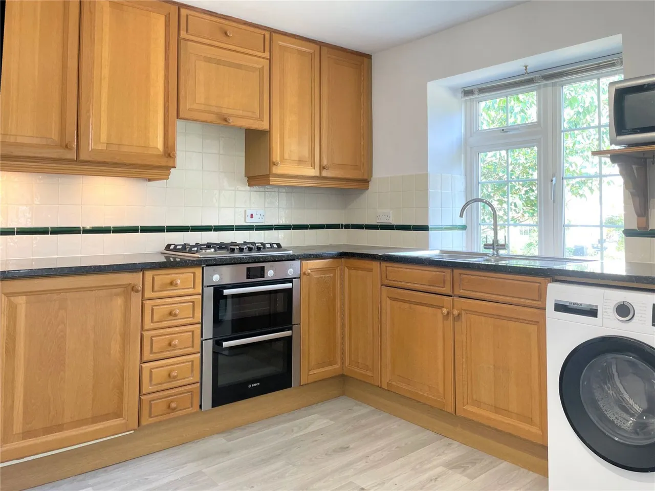 Coxwell Court, Cirencester, GL7, photo 8