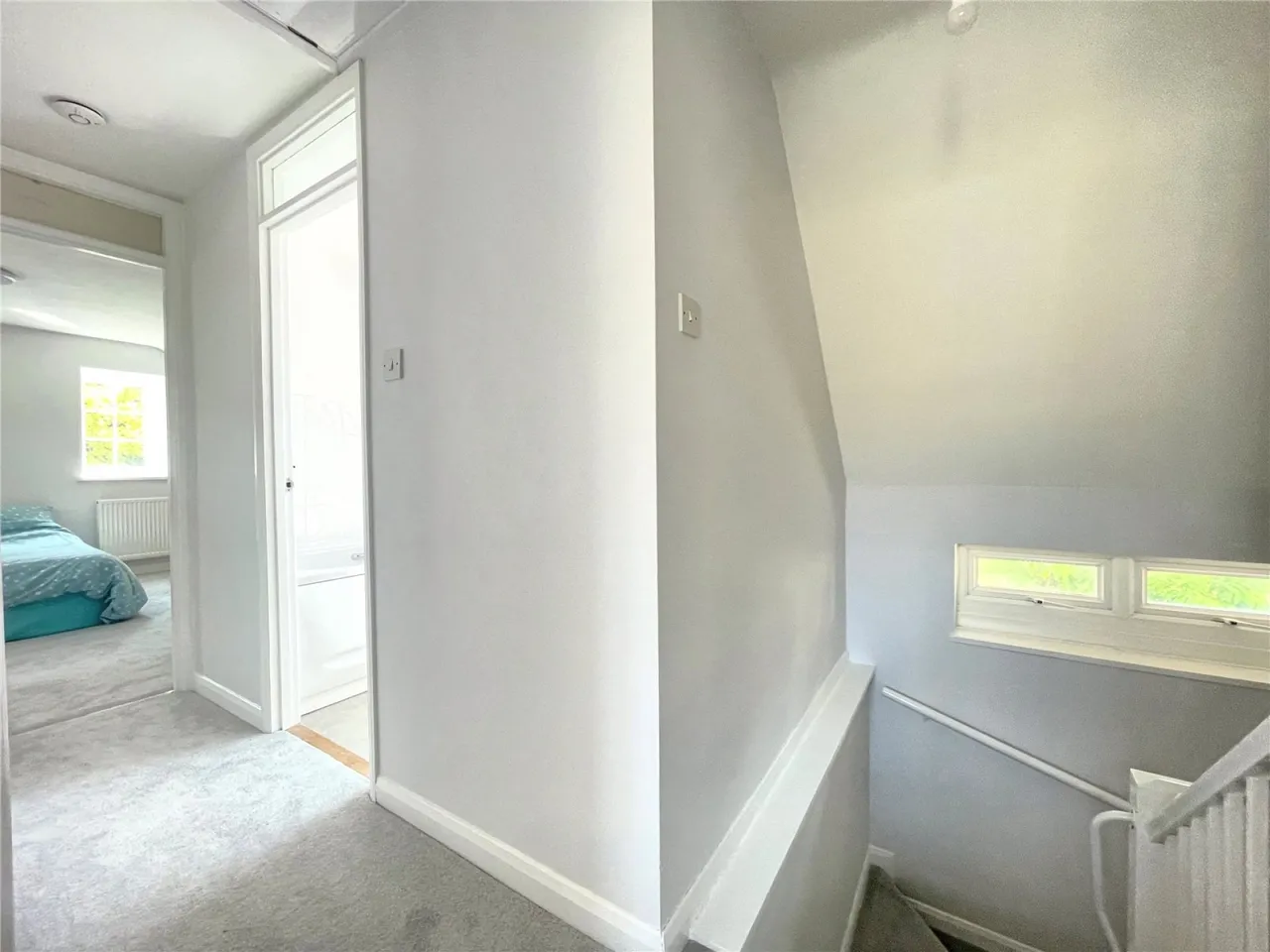 Coxwell Court, Cirencester, GL7, photo 11