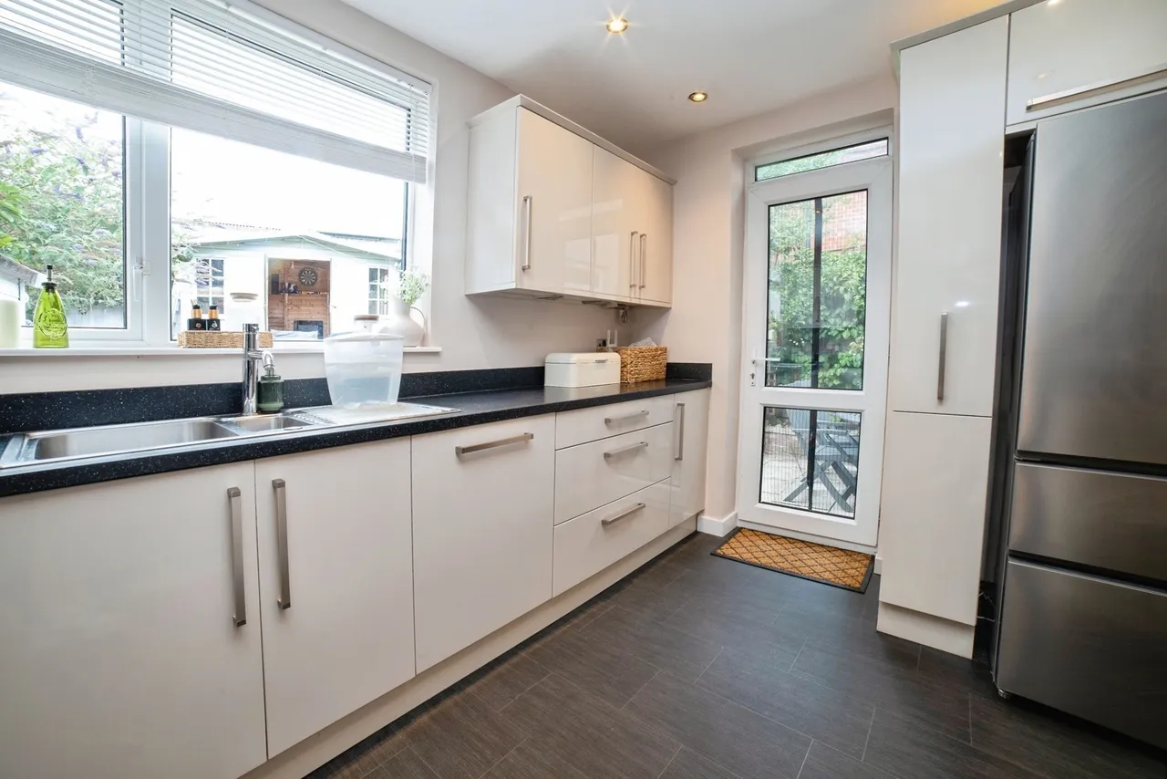 Quarrydale Road, Sutton-in-Ashfield, Nottinghamshire, NG17, photo 9