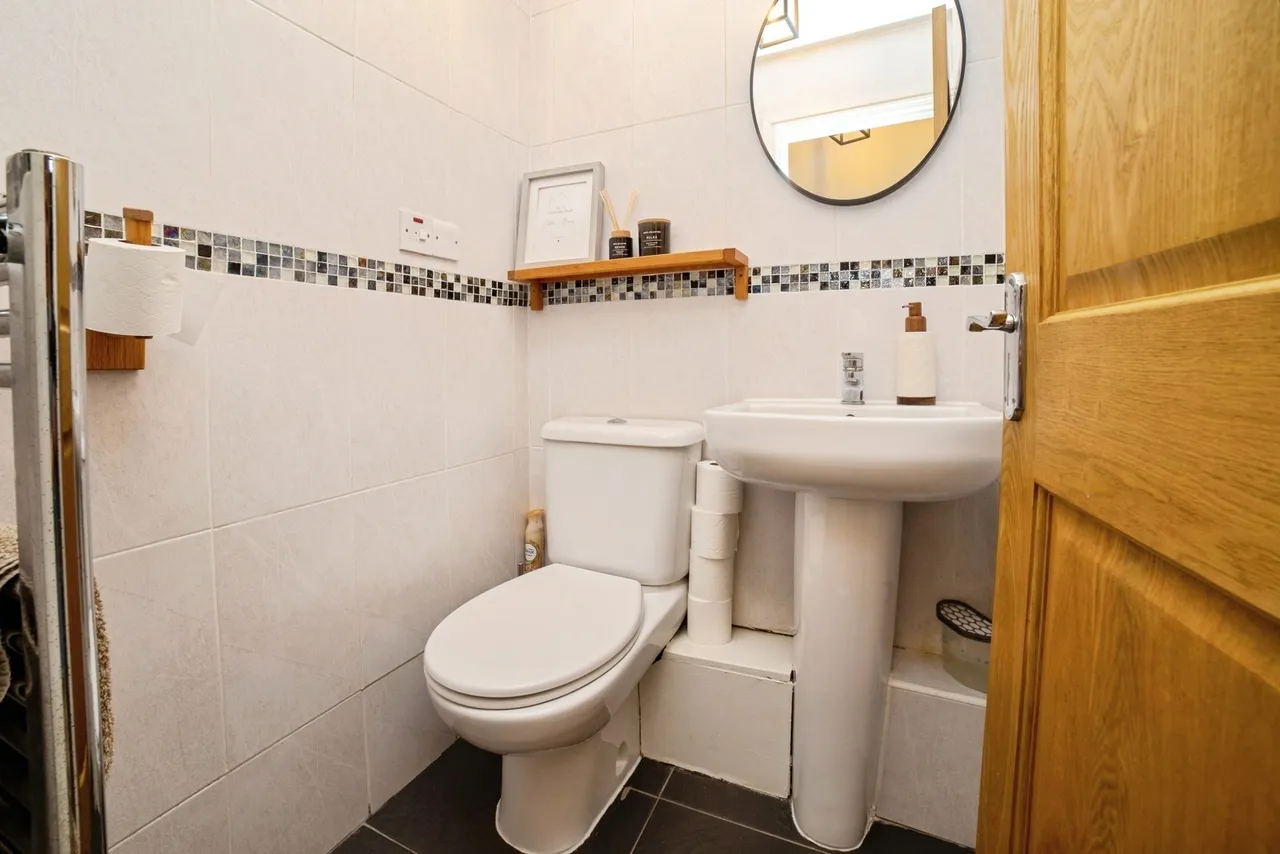 Quarrydale Road, Sutton-in-Ashfield, Nottinghamshire, NG17, photo 13