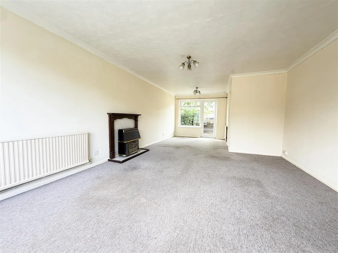 Withyham Close, Eastbourne, BN22 9ET, photo 3