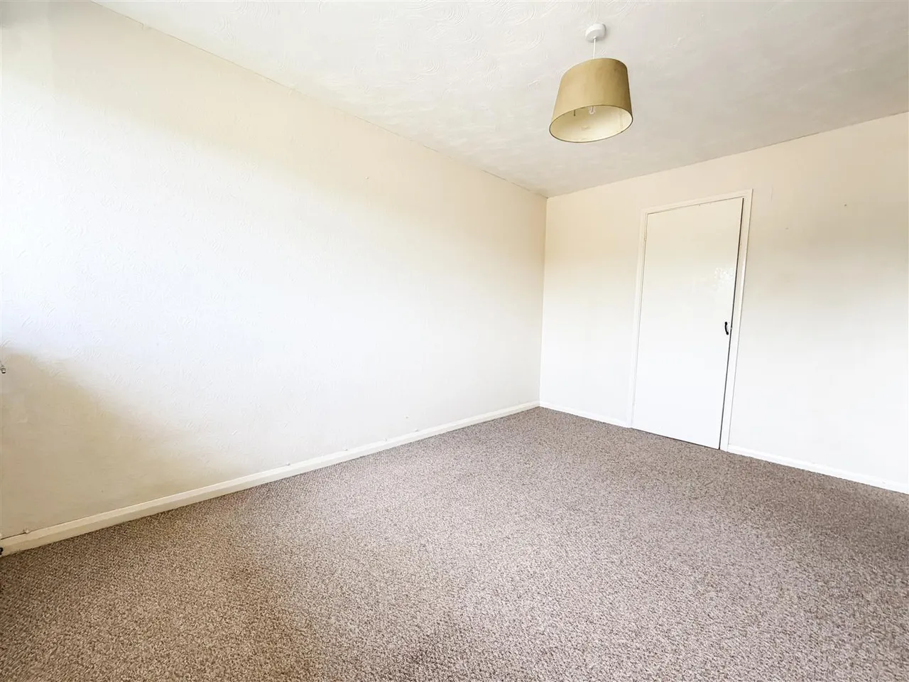 Withyham Close, Eastbourne, BN22 9ET, photo 8