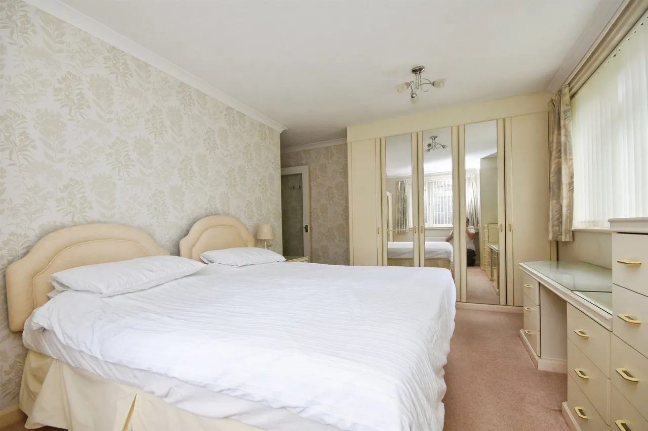 Cromwell Avenue, Billericay, CM12, photo 4