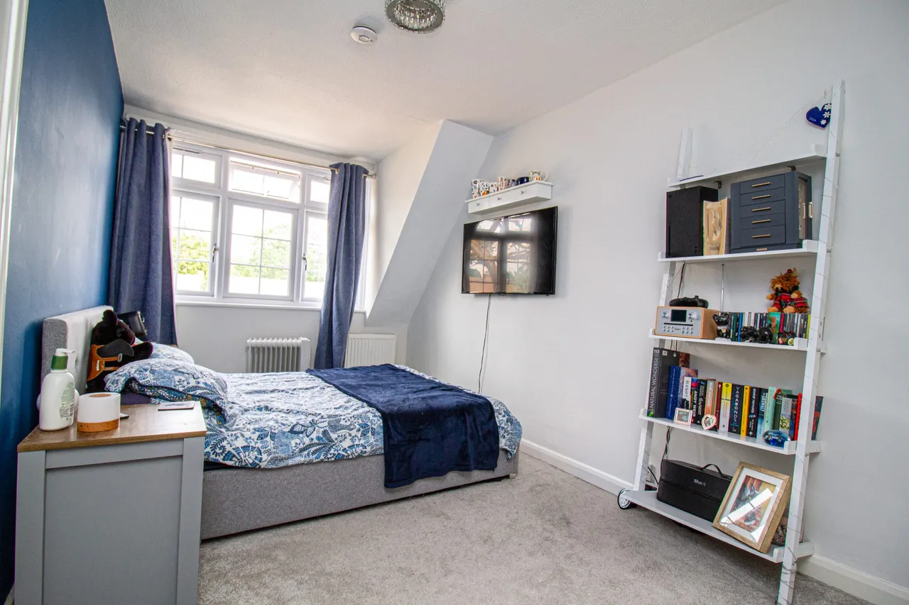 Frere Avenue, Fleet, GU51 5AW, photo 12