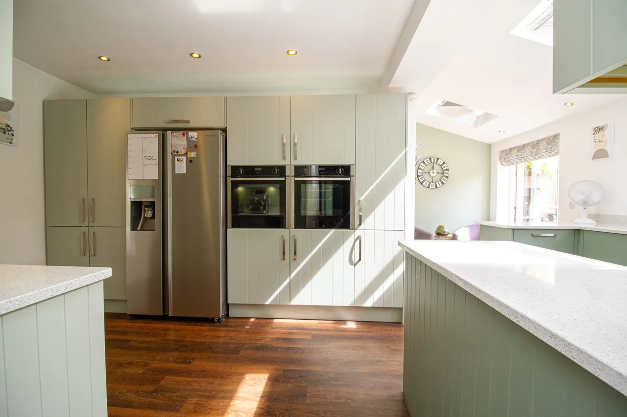 Frere Avenue, Fleet, GU51 5AW, photo 9