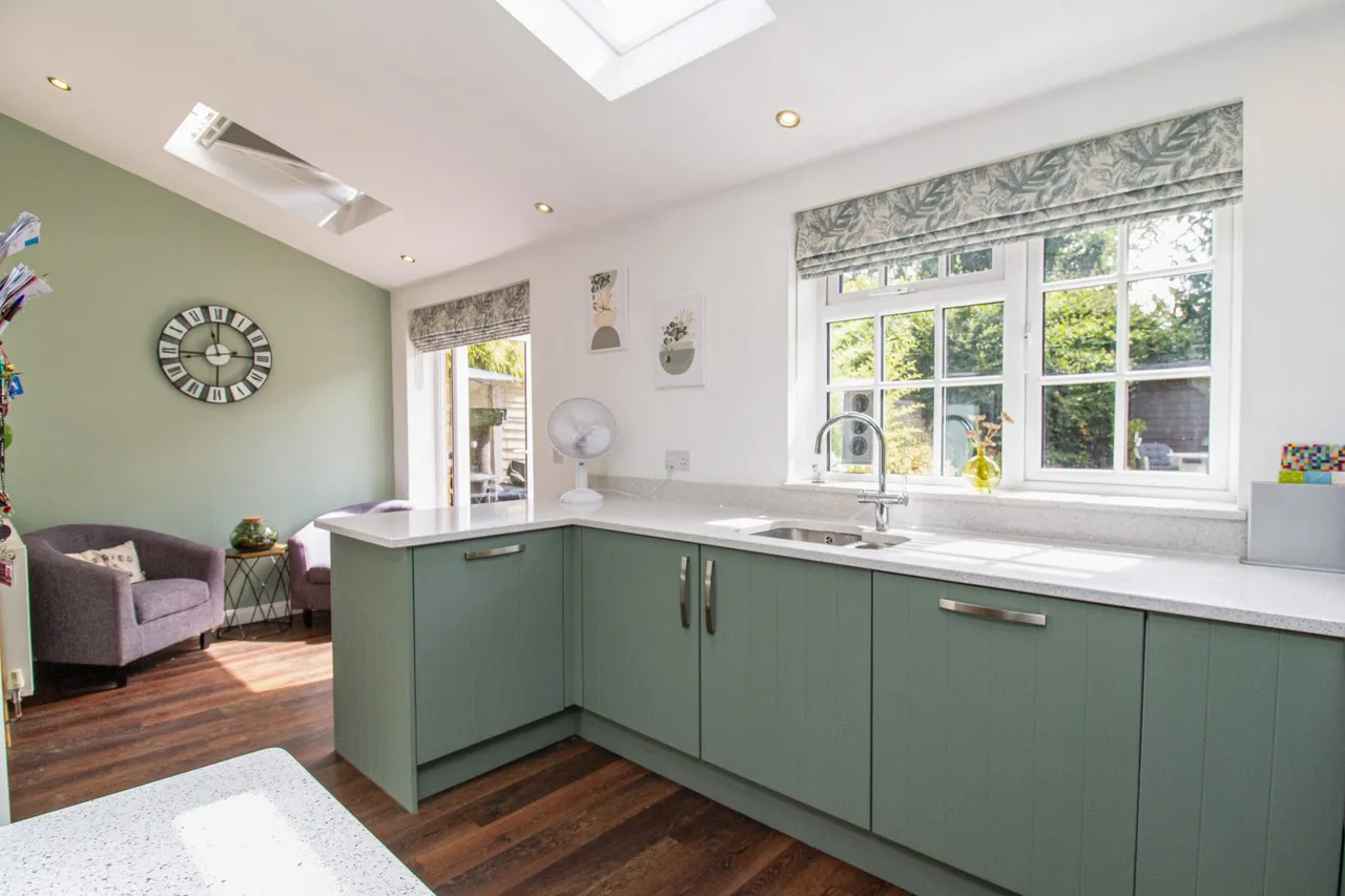 Frere Avenue, Fleet, GU51 5AW, photo 6